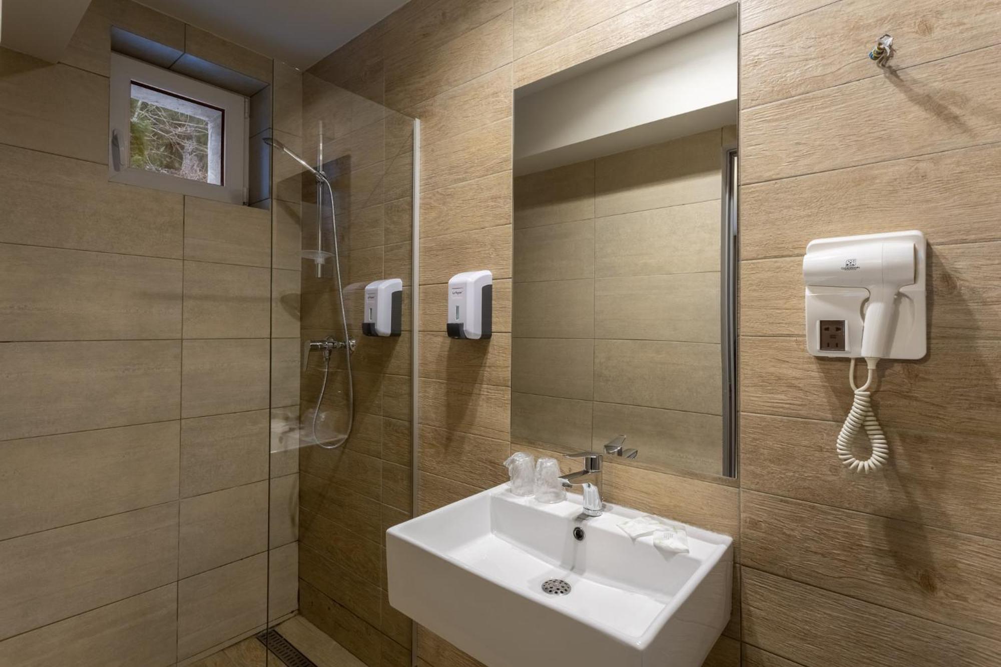 Genesis By Eden Hotel Predeal Luaran gambar